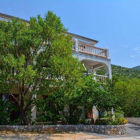 Sea View Apartments เคลโนวีซา ภายนอก รูปภาพ